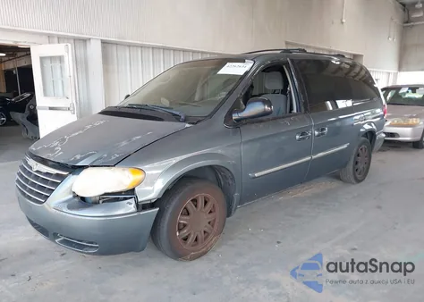 2006 Chrysler Town & Country Touring z USA, uszkodzony, nr VIN 2A4GP54L36R759844